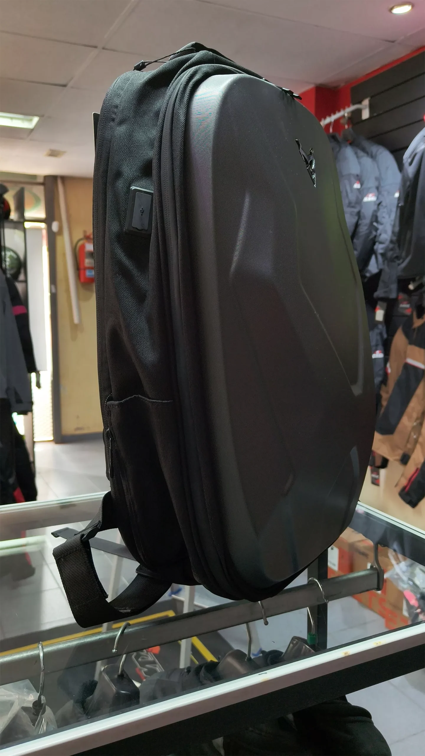 Mochila Semi Rigida Motocentric Gris - 0123 - Imagen 10